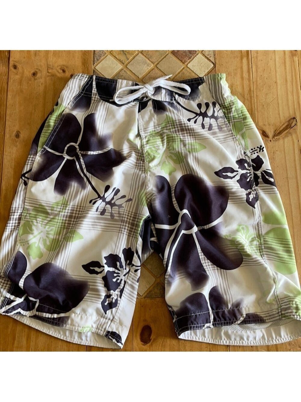 Mens ACX Vintage board shorts size M🔥🔥